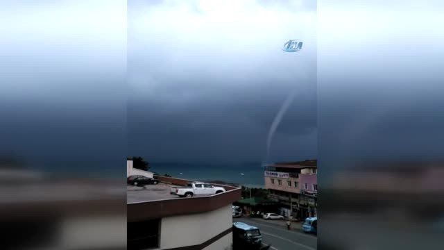 Şiddetli Yağış ve Fırtına Rize Açıklarında Hortuma Neden Oldu