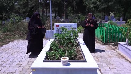 Bize Huzur ve Vatan Lazım"