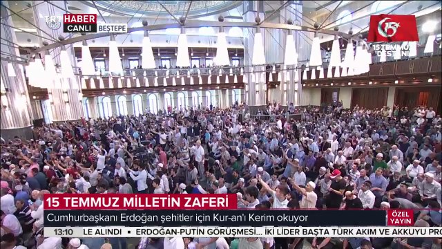 Cumhurbaşkanı Erdoğan şehitler için Kur’an-ı Kerim okudu