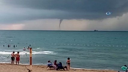 Bartın'da meydana gelen hortum kamerada