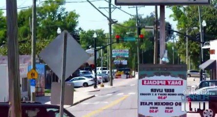 Nashville Flipped S02  E03 Bamboo Covered Bungalow