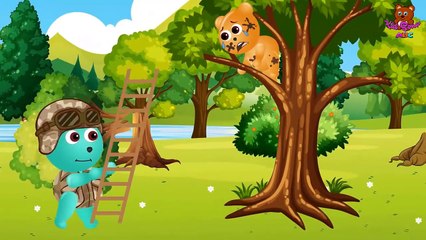 Mega Gummy Bear Playing Pyramid Stacking Game - Finger Family Rhyme [Kid Songs ABC]