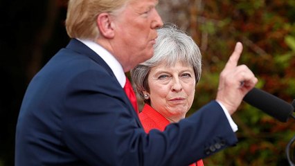 Donald Trump aurait suggéré à Theresa May de "poursuivre" l'UE en justice