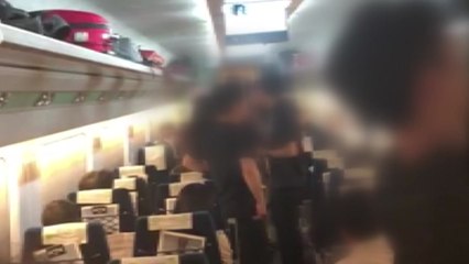 'KTX' 에어컨 고장 또 고장...지옥의 '찜통 열차' 두시간 / YTN