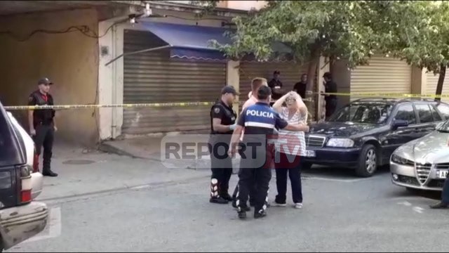 Djali u gjet i masakruar me plumba, reagimi i nënës së viktimës në Shkodër