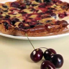 Un délicieux clafoutis aux cerises allégé par Cookin' Movie 