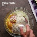 Diese Fleischbällchen-Mozzarella-Sticks sind das perfekte Fingerfood für deine PartyDas ganze Rezept findest du hier: