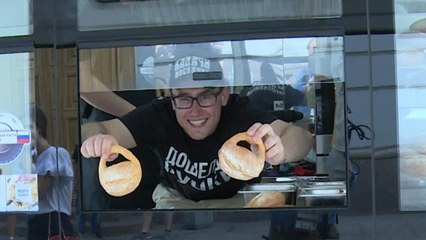 Behind the Scenes - Food and football unite in Saint Petersburg festival