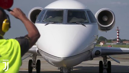Cristiano llega a Turín para ser presentado por la Juventus