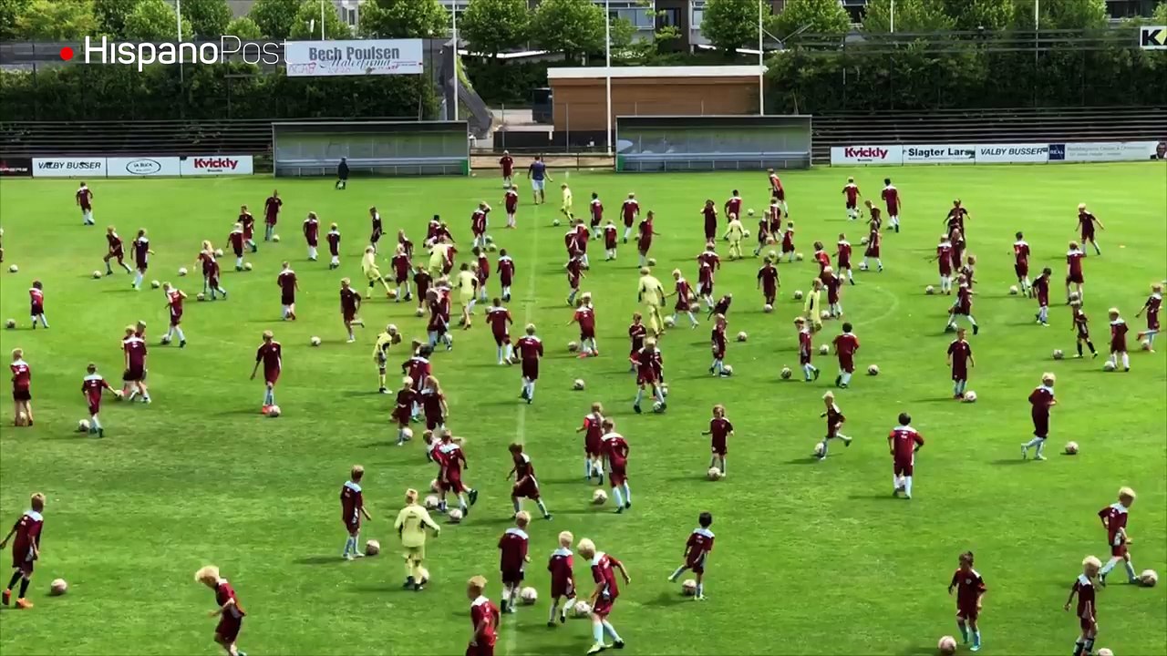 Niños daneses entrenan para ser como Neymar, incluso con sus lesiones simuladas