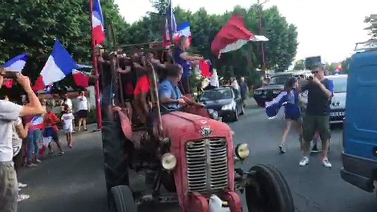 Les Bleus champion de monde : les Alpins fous de joie à Digne-les-Bains