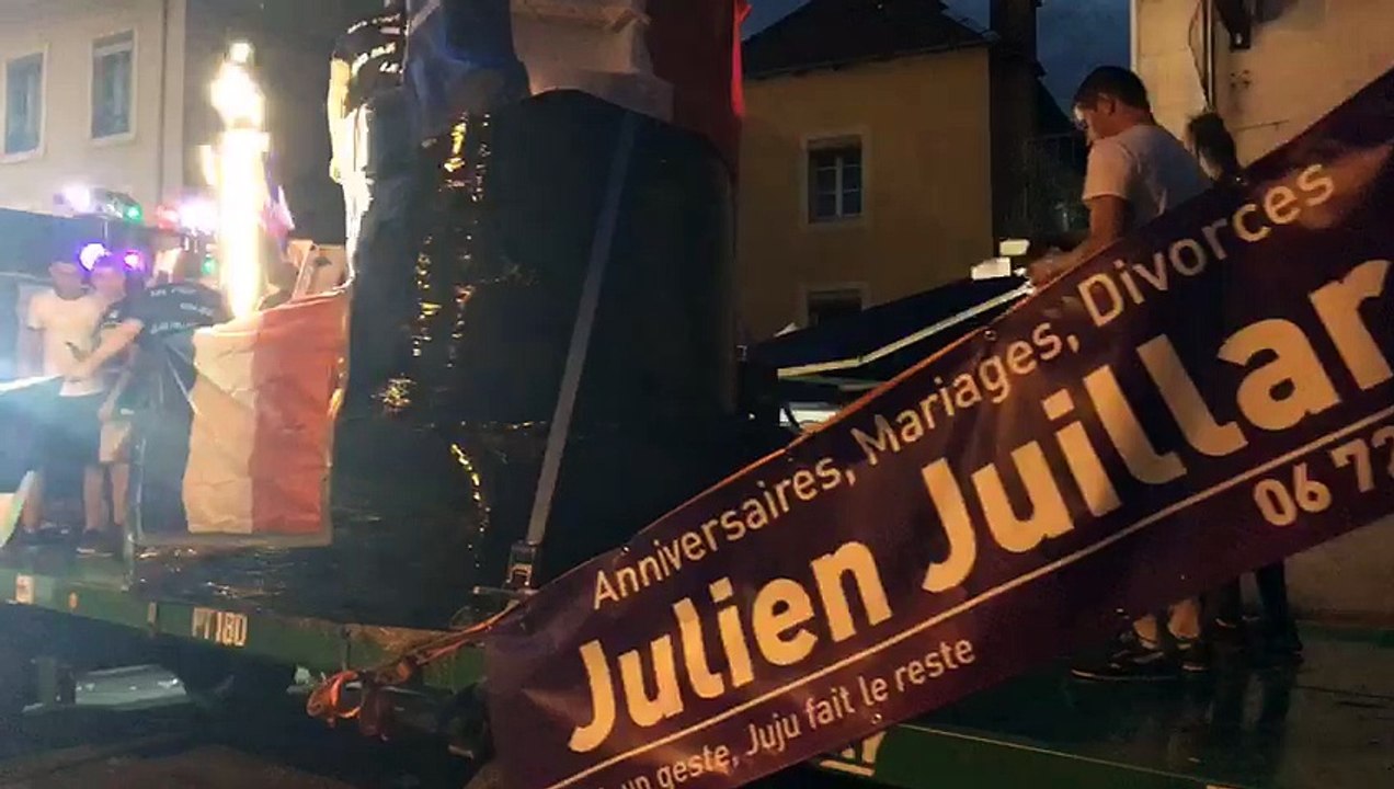 Dans les rues de Pont-de-Roide, à 22h, l’ambiance est toujours là !