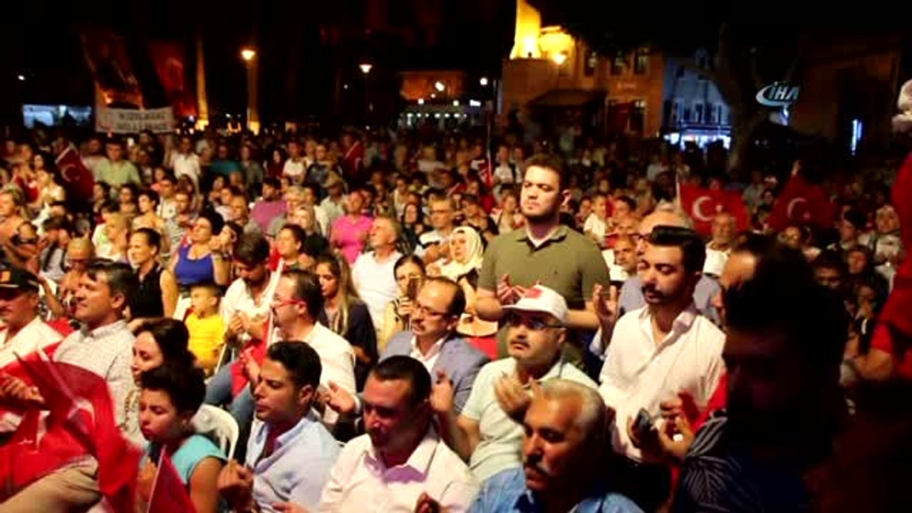Bodrum'da Binlerce Kişi 15 Temmuz Demokrasi ve Milli Birlik Gününe Sahip Çıktı