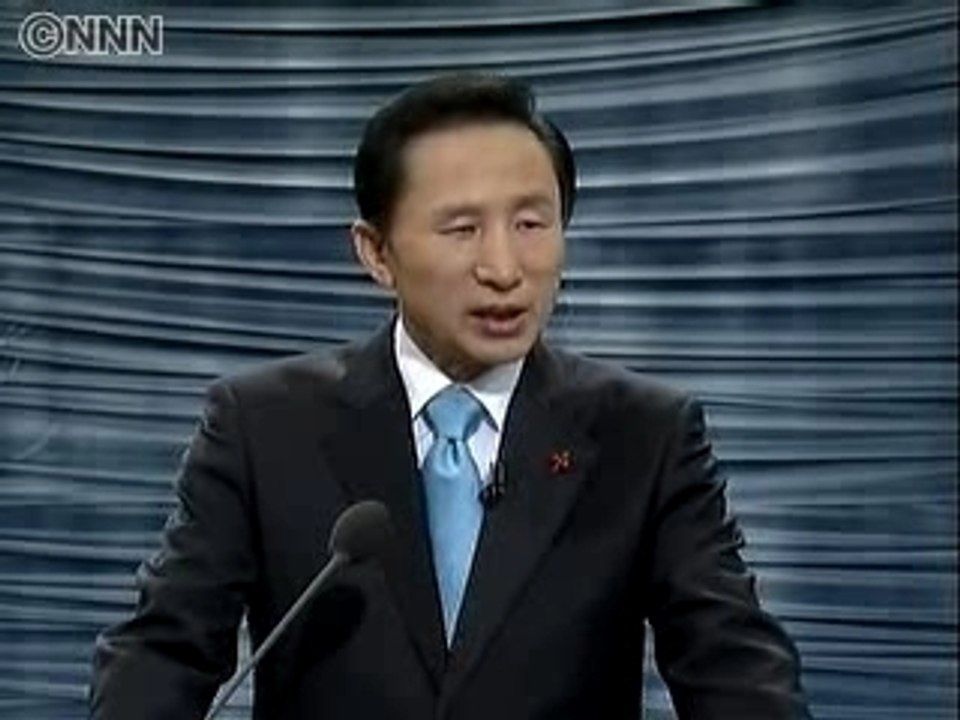 李明博