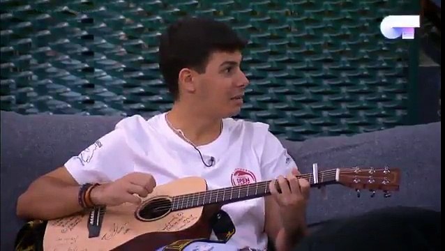 Alfred haciendo tonterías haciendo reír a Amaia | OT 2017 |