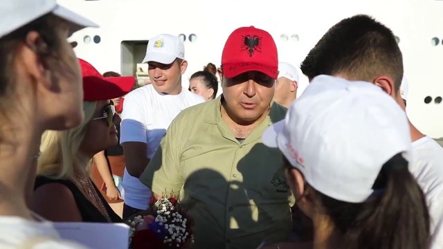 360Grade - Greta - Mberrin ne Durres krocera me 1800 turiste nga Turqia