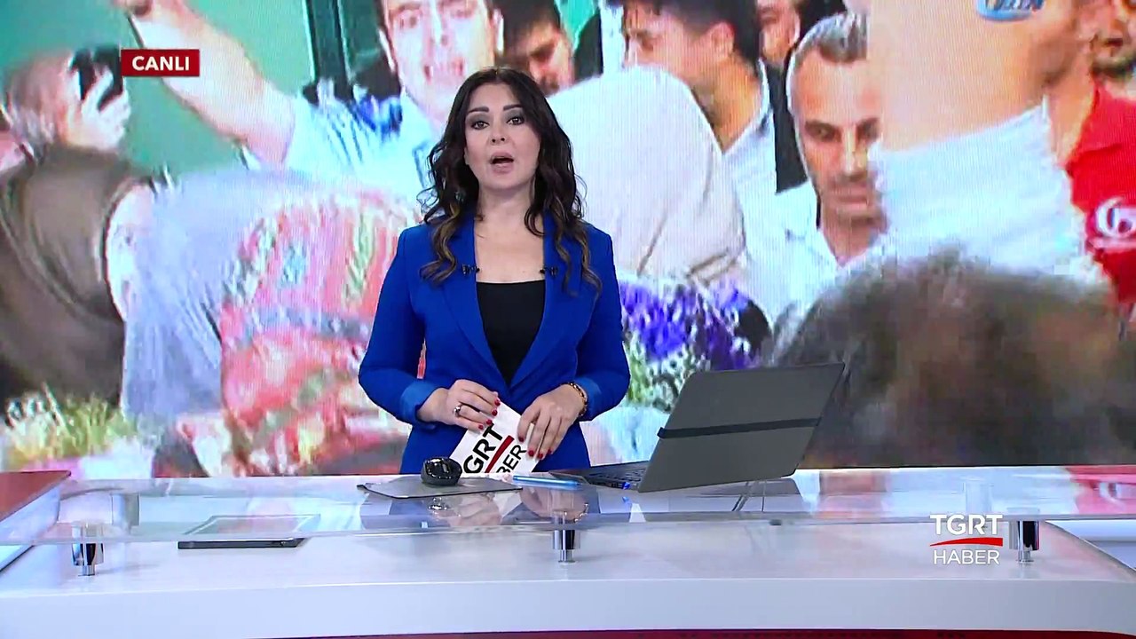 Ebru Özkan Türkiye'ye Döndü