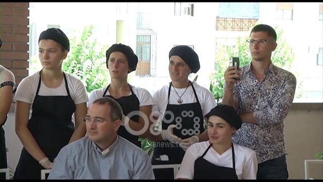 Ora News - Lezhë, Meta: Më shumë për arsimimin dhe punësimin e të rinjve