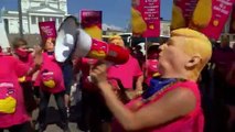 Noticia | Feministas protestan contra las políticas antiaborto de Trump en Helsinki 16/7/2018
