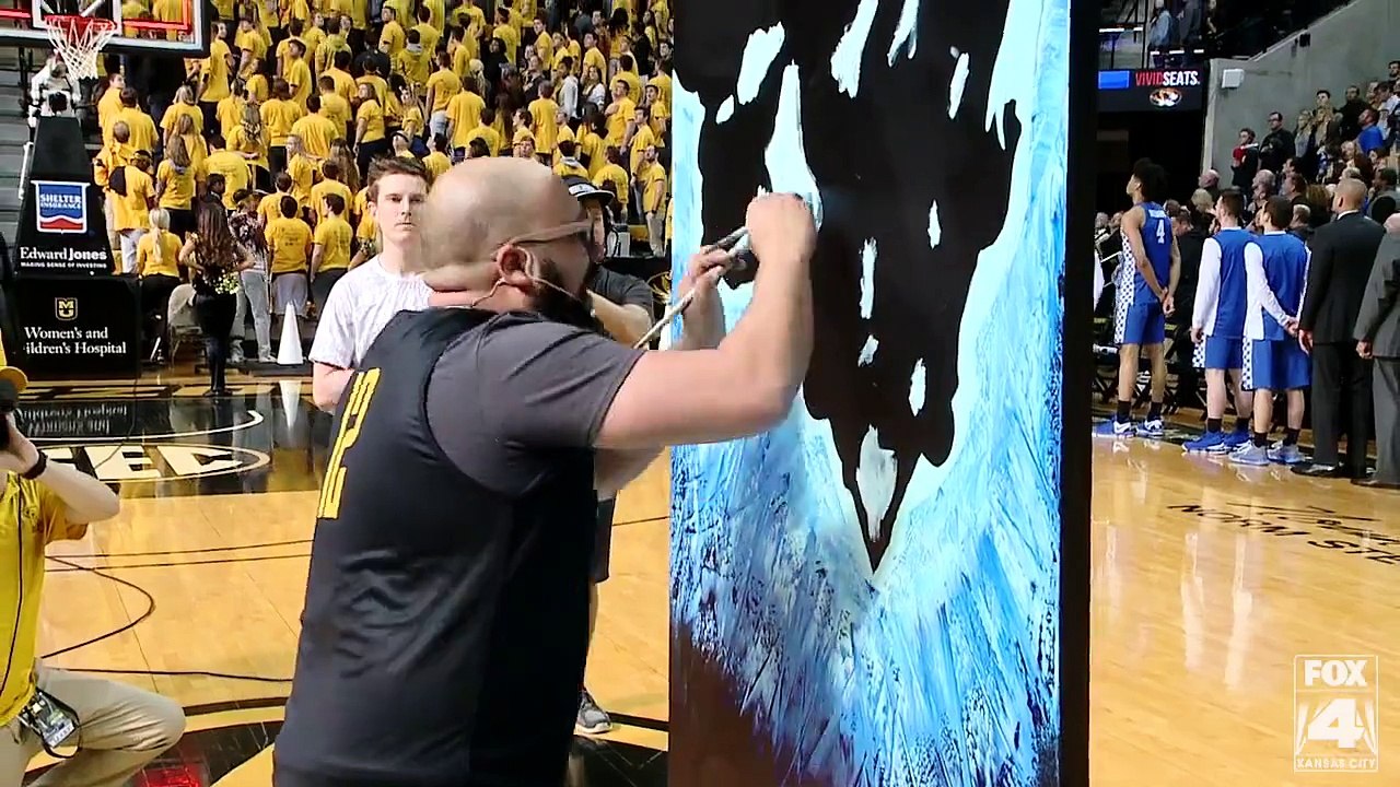 Best Painter amaze public by  Painting techniques