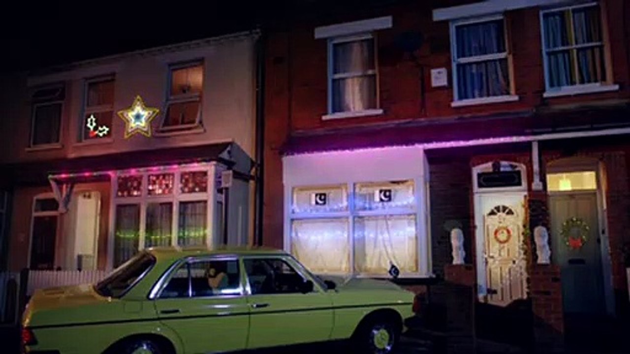 Citizen Khan S03E07 A Khan Family Christmas