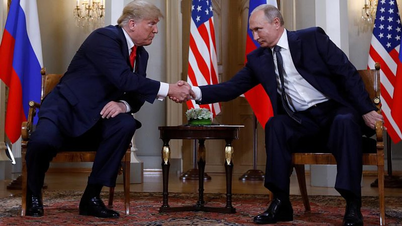 Helsinki: 1. Gipfel zwischen Trump und Putin
