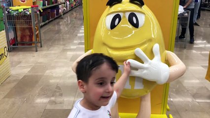 M&M's çikolata çok severim Muhammet Emin Eğlenceli çocuk videoları