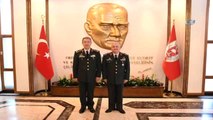 Milli Savunma Bakanı Hulusi Akar, Genelkurmay Başkanlığı Görevini Orgeneral Yaşar Güler'e Devretti