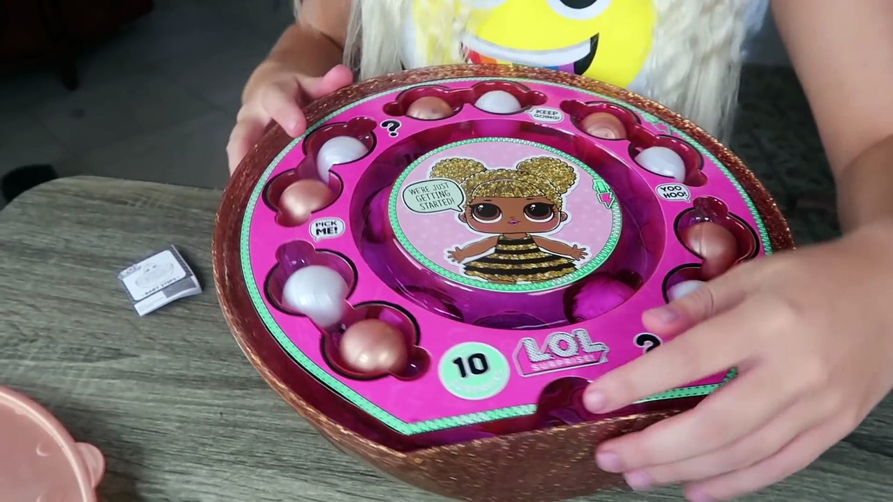 LOL Surprise Giant Ball!! 50 Surprises Blind Bags & Bath Bombs!