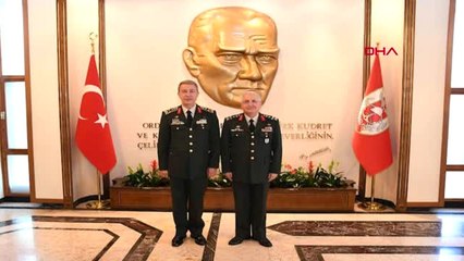 Download Video: Hulusi Akar, Genelkurmay Başkanlığı Görevini Yaşar Güler'e Devretti