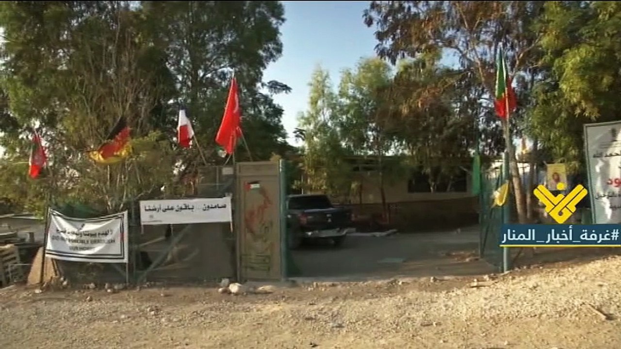 لماذا بدأت مدرسة الخان الاحمر عامها الدراسي قبل اوانه ؟