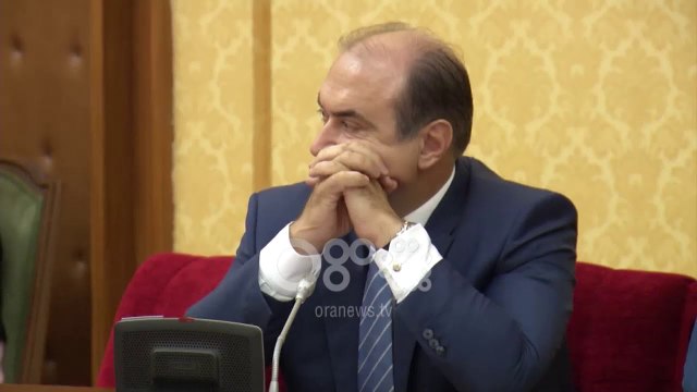 Ora News - Qeveria do të rishikojë në shtator ligjin për koncesionet