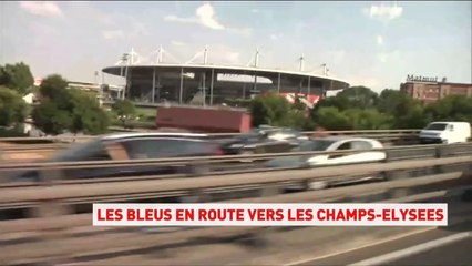 Les Bleus en route vers les Champs