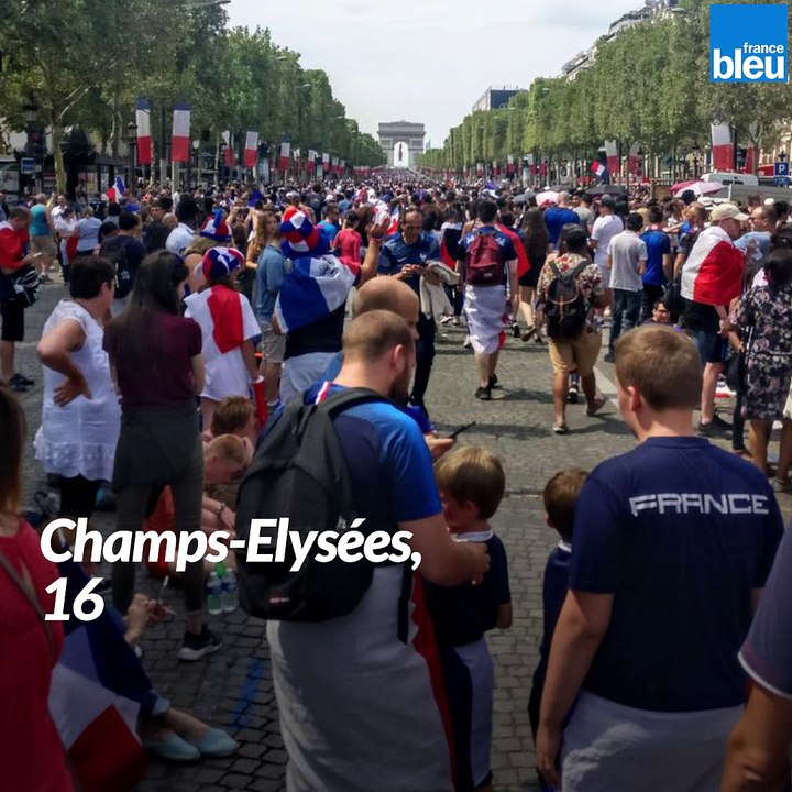 La France championne du monde : les supporters sur les Champs-Elysées