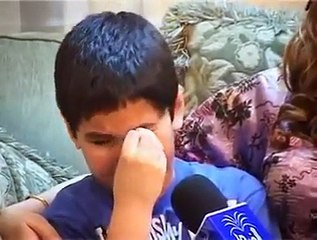 طة طفل عراقي في اميركا يبكي على حب وعشقه للعراق