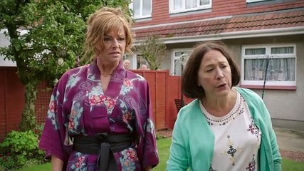 Two Doors Down S01 E05