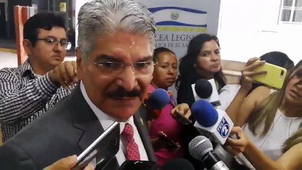 Norman Quijano culpa a Nayib Bukele de impedir elección de magistrados