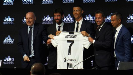 Ronaldo en presentación con la Juve: "soy diferente a los demás"