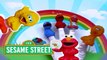 Hooray! SESAME STREET finger puppet TOYS and FINGER FAMILY nursery rhyme song