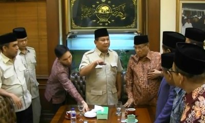 Jelang Pendaftaran Capres, Prabowo Temui Ketum PBNU