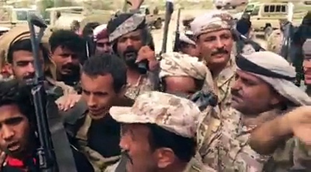 ‏زوامل لابطال الجيش الوطني اثناء استقبالهم لوزير الاعلام والوفد الاعلامي اليمني المرافق له في جبهة ⁧‫#صعدة‬⁩  ⁧‫#الاعلام_والجيش_جبهة_واحدة‬⁩