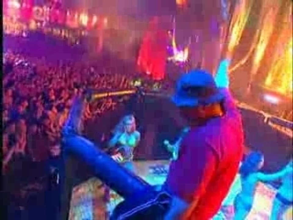 MC Vspishkin vs. DJ Aligator - Davai Davai
