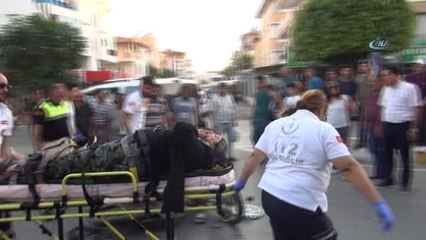 Manavgat'ta Trafik Kazası: 2 Yaralı