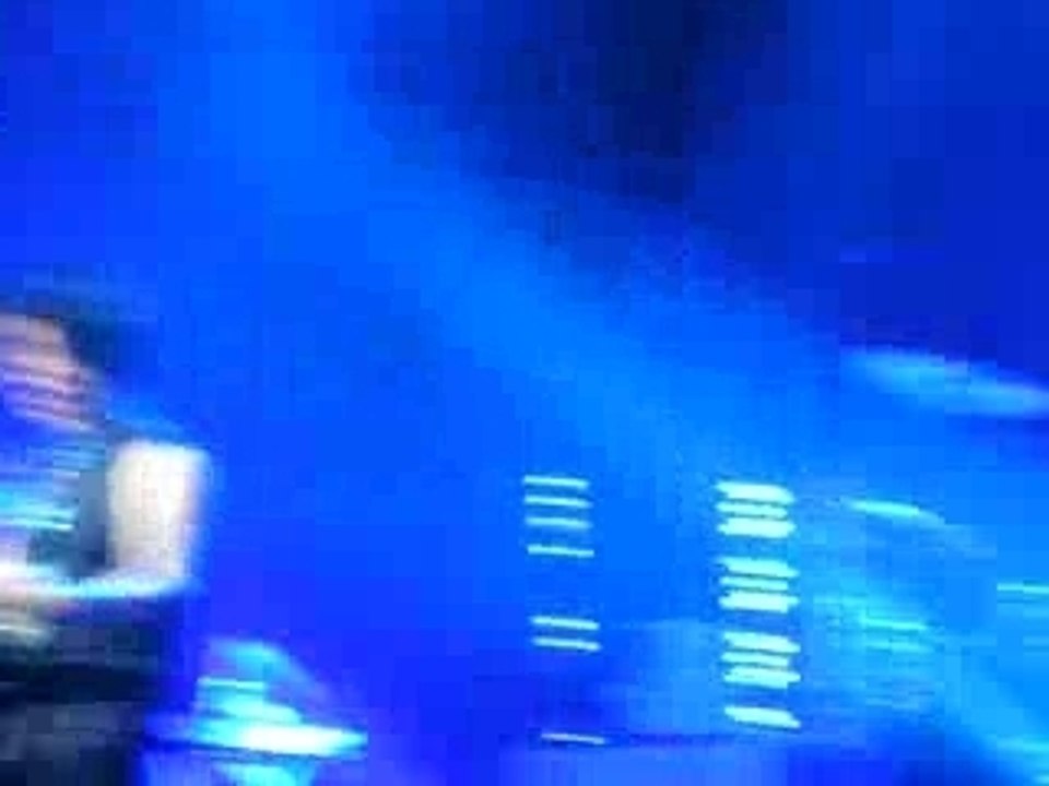 Un homme dans la bouche - Indochine