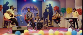 Oru Adaar Love Manikya Malaraya Poovi Song Video Vineeth Sreenivasan Shaan R