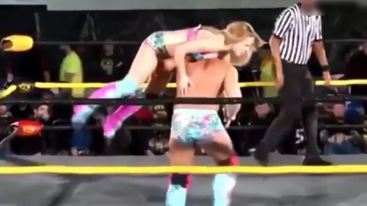 WWE OMG is this fight Girls VS Boys Fight or Something Else  you can't stop seeing till end