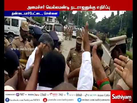 அதிமுக வேட்பாளர் மதுசூதனனும், சுயேட்சையாக போட்டியிடும் தினகரனும் நேற்று ஒரே நாளில் மனு தாக்கல்