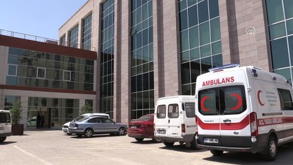 İllüzyonist Aref'i kobra yılanının ısırması - Dr. Özlem Çakın - ANTALYA