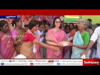 ராகுல் காந்திக்காக ரஜினி பாடலை பாடிய நக்மா