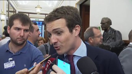 Casado cree que Rajoy ha demostrado ser "un señor" por "mantener la neutralidad en todo momento"